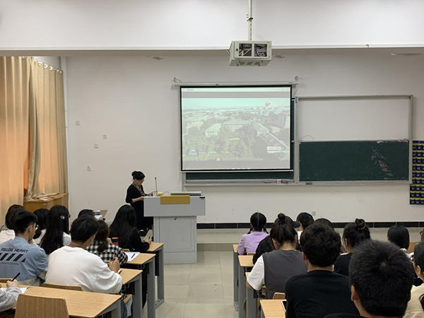 城市建设学院开展学习习近平总书记在清华大学考察时重要讲话精神会议