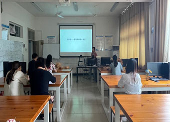 凝“新”聚力，初试锋芒——城市建设学院建筑学专业开展新进教师人人过课活动