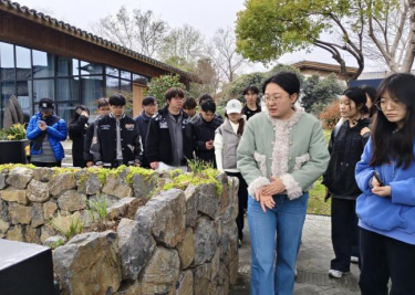 城市建设学院《环境设施设计》课程——开展磨滩度假村实地调研活动