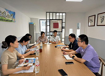 校社携手共建志愿基地 聚力赋能暑期实践服务